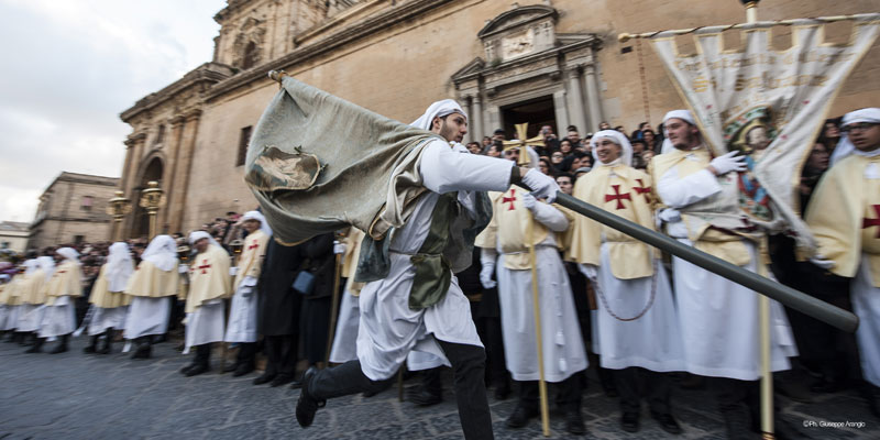 Dettaglio Pasqua ad Enna - A Paci